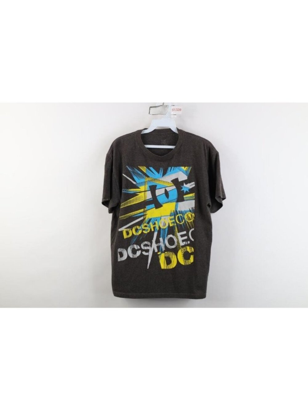 Vtg Y2K DC Shoes Skateboarding Mens Small Faded Spell Out Short Sleeve T-Shirt